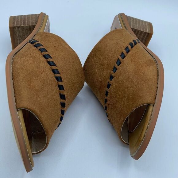 Muk Luks size 8 suede chunky heels slides - Picture 5 of 10
